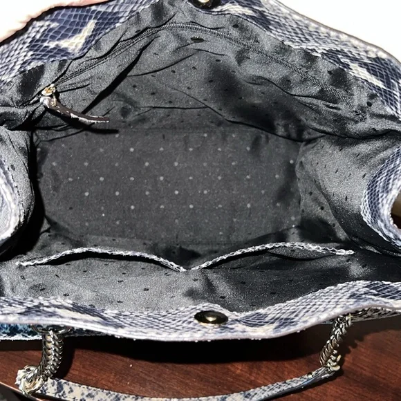 Kate Spade South Kensington Denee Tote. This bag exudes luxury. - Picture 10 of 12